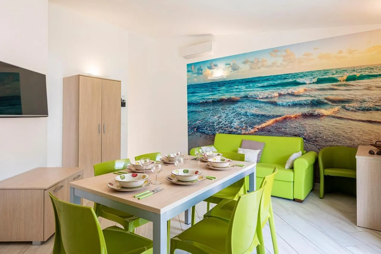 Borgo Aranci - Villetta A Schiera Lavanda - A8 Castellammare del Golfo 0*,  Italia