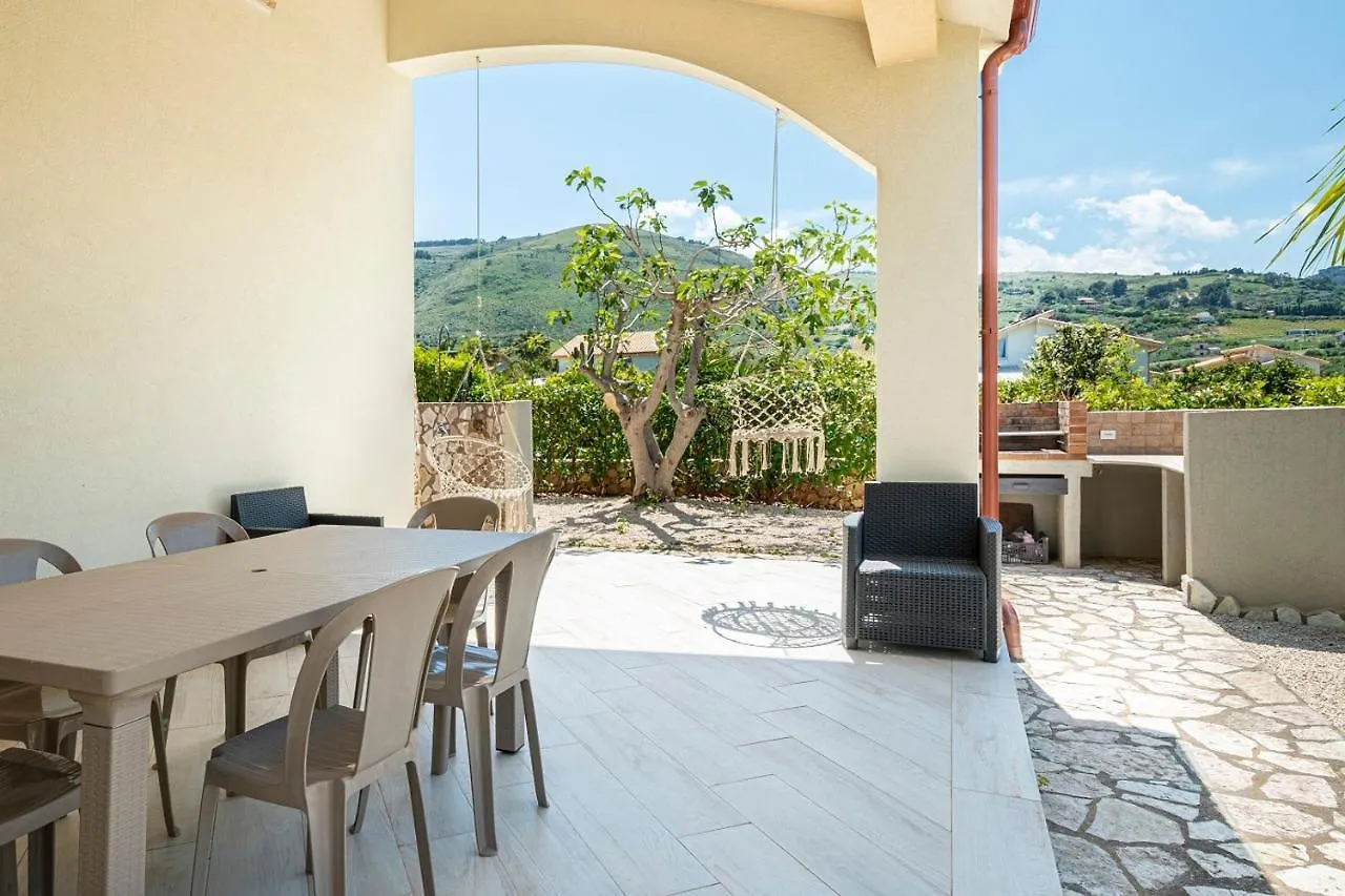 Borgo Aranci - Villetta A Schiera Lavanda - A8 Castellammare del Golfo 0*,  Italia
